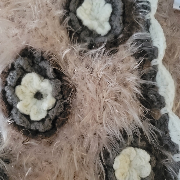 Lulumari - Picture 4 of 6